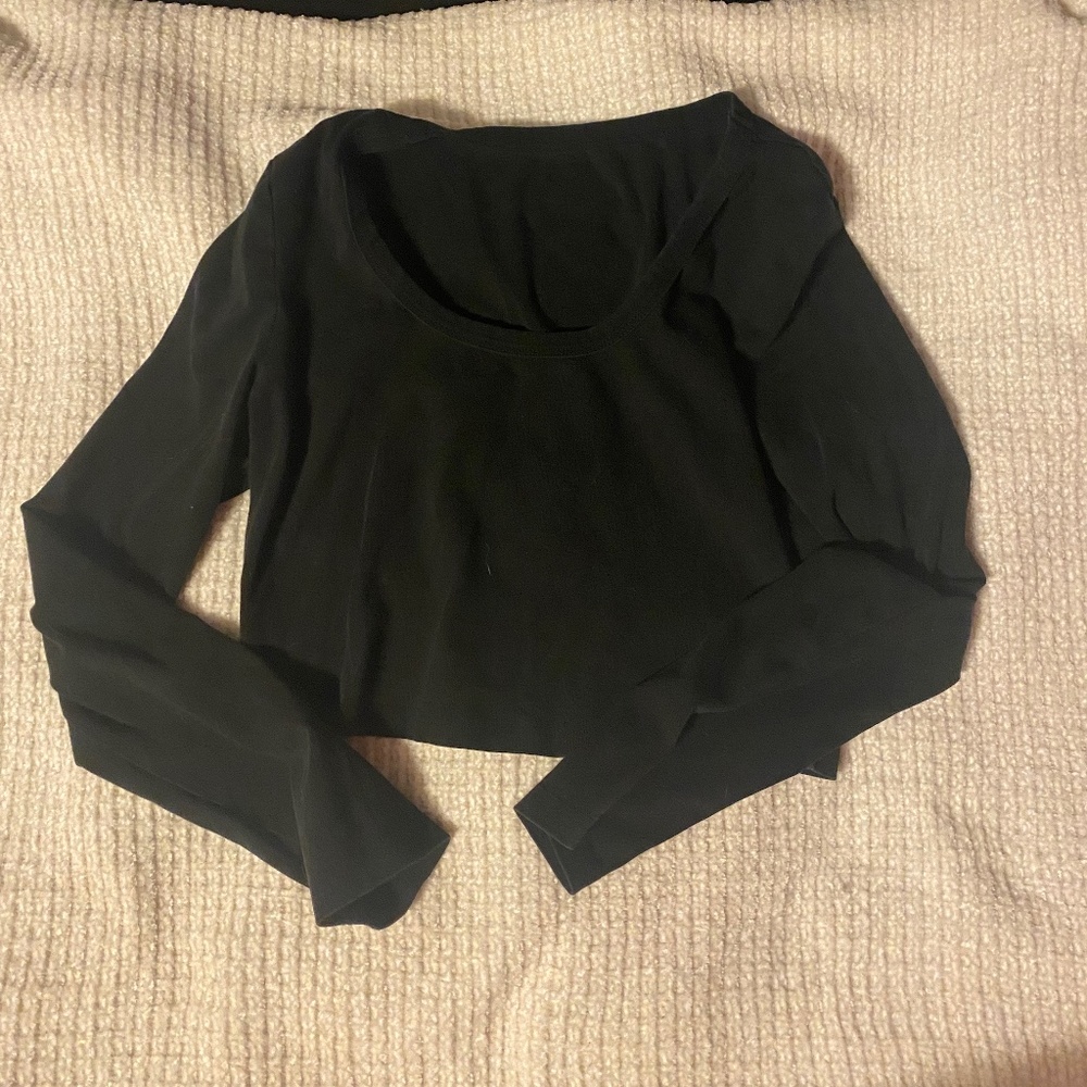 Black Crop top